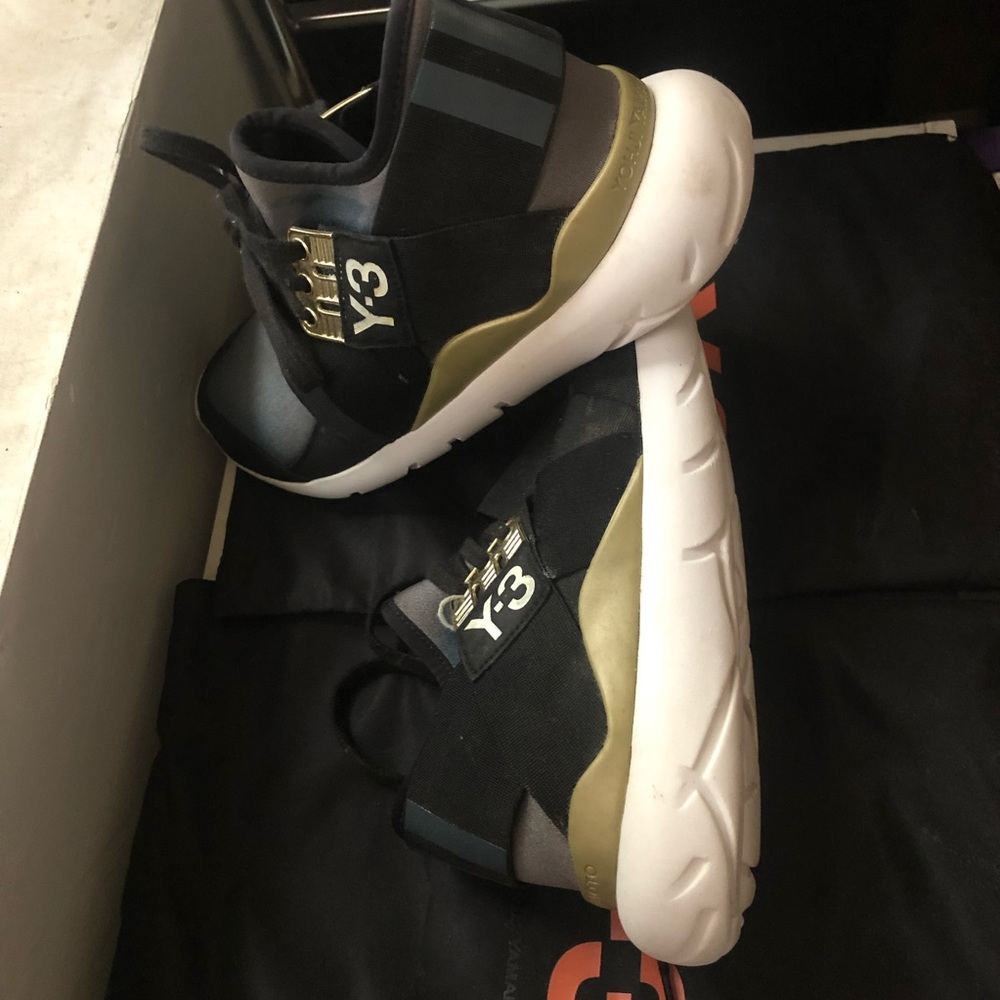 Adidas | Y-3 Qasa Elle Lace | SZ7 | Metallic/Night Black